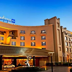 ***** Hotel Radisson Blu Plaza Delhi Airport India